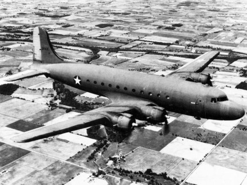 Douglas C-54/R5D Skymaster
