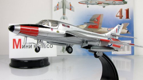Hawker Hunter T.7     41 ()