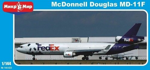  MD-11 Freighter