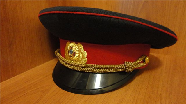 Фуражка полицейского из картона своими руками Фуражка полицейского из картона