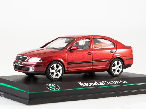 Skoda Octavia 2004, red flamenco metallic