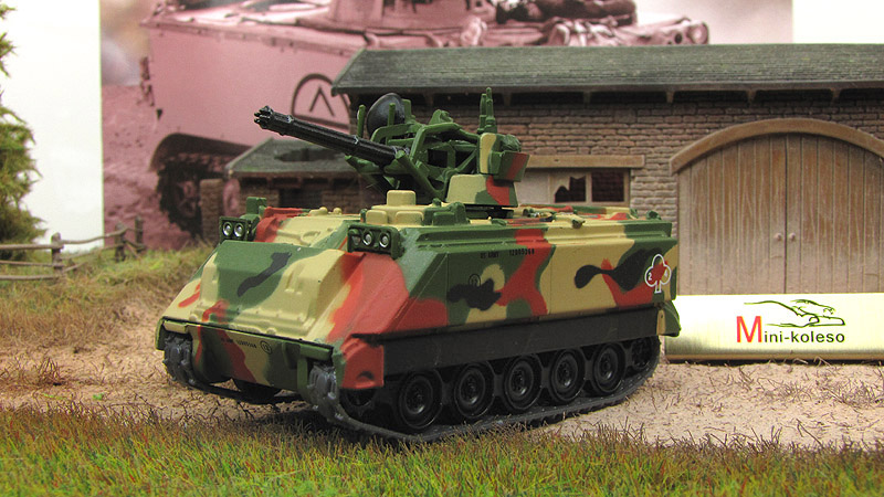 M113 academy 1:35. M163 vads «vulcan». Американская зсу m163. M163 vads 1. Зсу m163 vulcan.