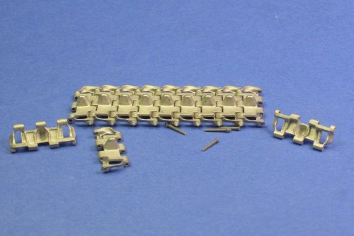 Tracks for T-28