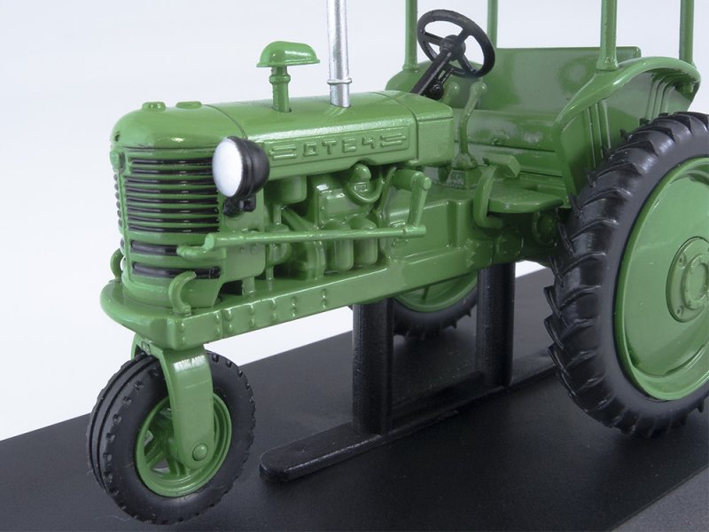 050. старый трактор 3д модель. трактор 3d max. макет трактора. трактор 3d модель.