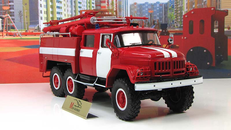 ICM ЗИЛ 131 пожарный