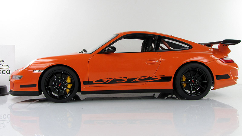 Porsche 911 gt3 RS оранжевый