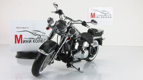  - FLSTN Softail Deluxe