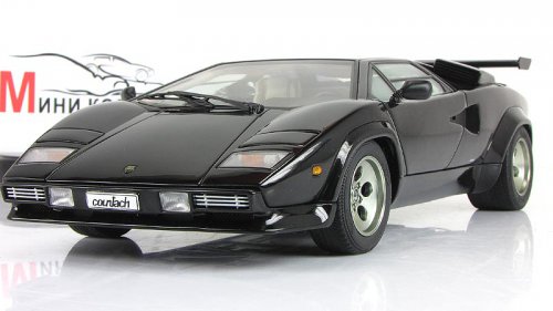  Countach 5000 S, 