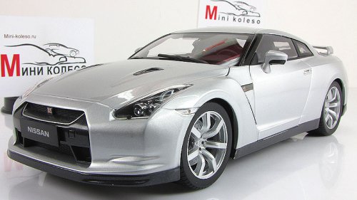  GTR R-35 2008