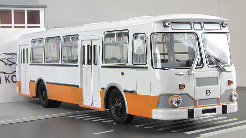 Автобус советский йошкар. ЛИАЗ 677 1 43. ЛИАЗ 677 Сова 1/43. ЛИАЗ 677 Модимио. Модель ЛИАЗ 677м.
