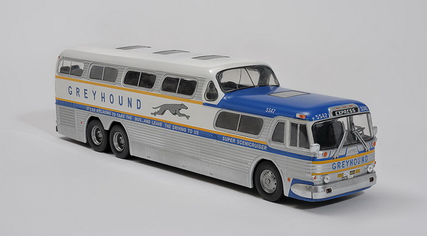 Автобус PD-4501 Scenicruiser