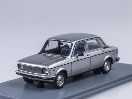 !  ! Fiat 128 1100 CL 1976 (Silver)