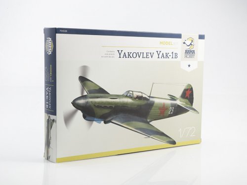 !  ! Yakovlev Yak-1b Model Kit
