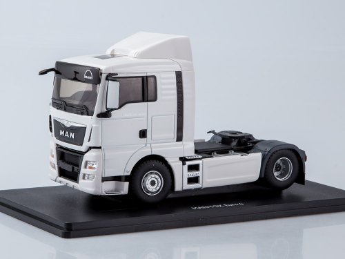 !  ! MAN TGX LX, white towing vehicle