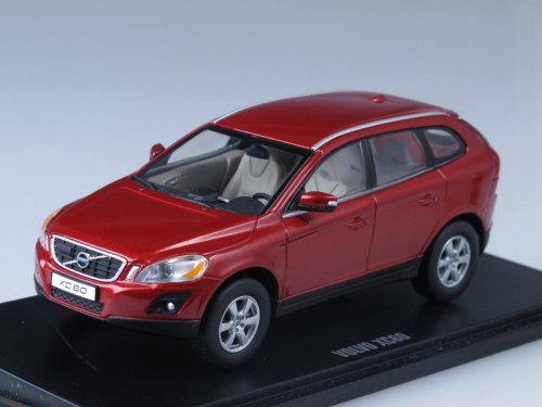 !  !  Volvo XC60 (Flamenco Red)