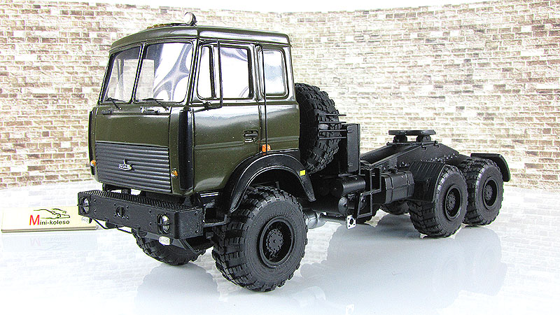 Маз 1 43 купить. МАЗ 6425 1 43. МАЗ 6317 модель 1.43. МАЗ-6317 конверсия 1:43. МАЗ 6317 Nik model.