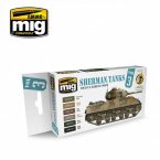 WWII Us Marine Corps Sherman Tanks /      