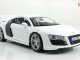     R8 (Maisto)