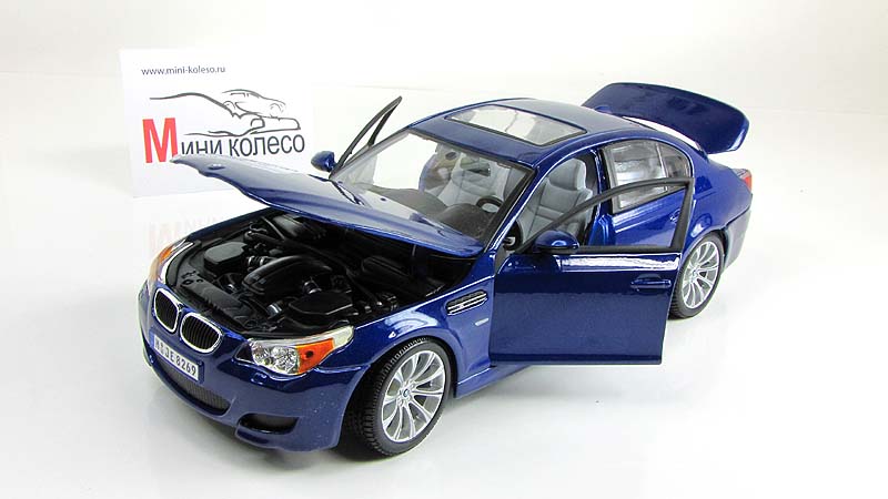 М5 игрушка. BMW e60 Welly. Модель BMW e60 m5. BMW m5 1/24. BMW e60 1:43.