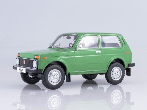 Lada Niva, green