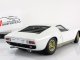     ,  (Autoart)