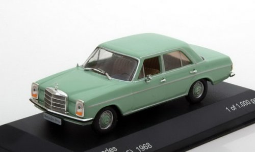 MERCEDES-BENZ 200/8 (W115) 1968 Light Green