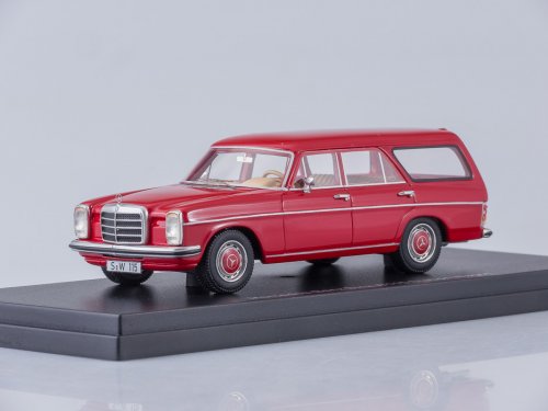 Mercedes-Benz 220 (W115) Binz Kombi, red 1974