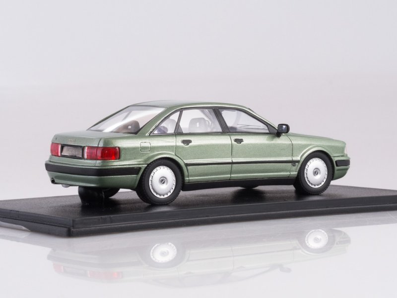 Audi 80 модель