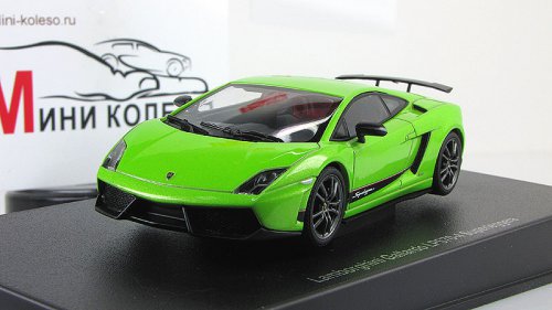   LP 570-4 Superleggera