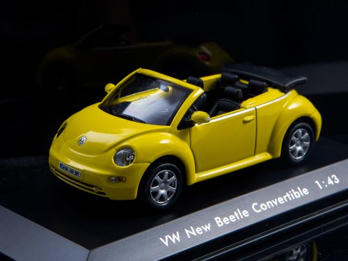 VOLKSWAGEN NEW BEETLE CONVERTIBLE, CREAM