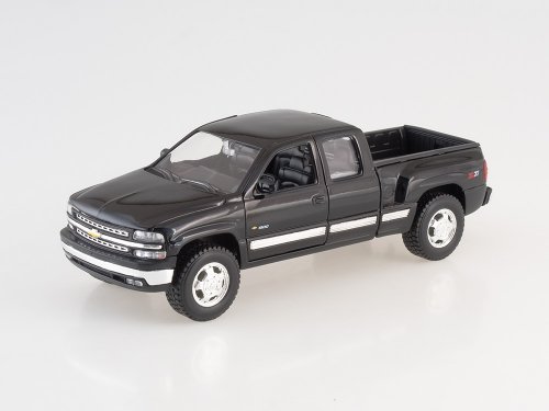 Chevrolet Silverado, black