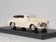    Chevrolet Special deLuxe Convertible, beige (Neo Scale Models)