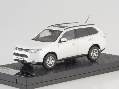 Mitsubishi Outlander ()