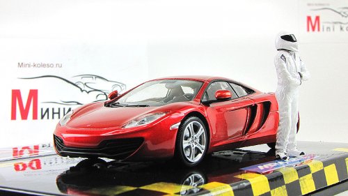  MP4-12C