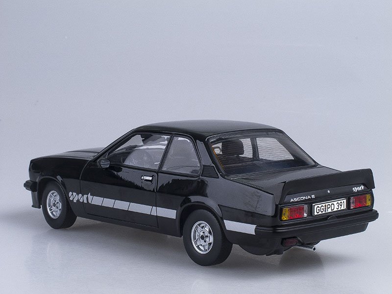 Opel Ascona 1983 РєСѓРїРµ