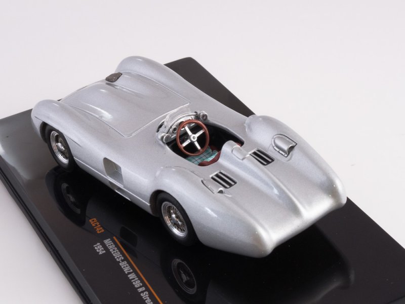 Mercedes Benz 2040 w196r Streamliner