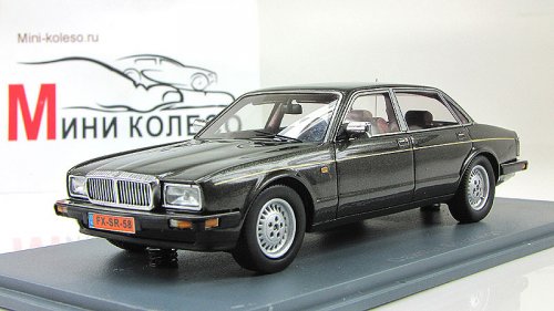   XJ40