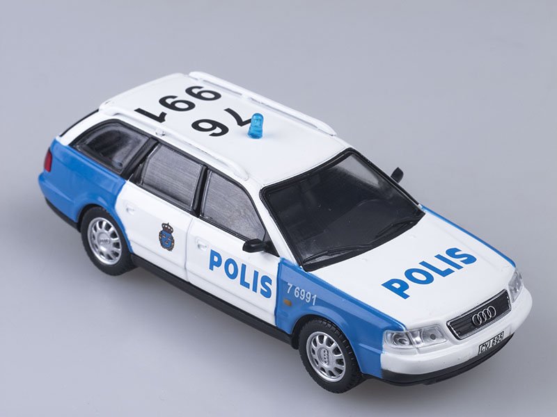 1:43 Audi A6 Avant, Полиция Швеции, № 38 (только модель)