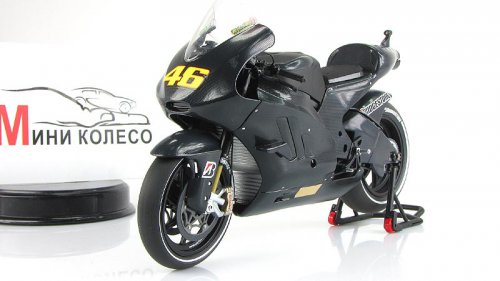  Ducati Desmosedici- 