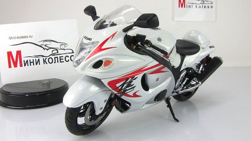  Suzuki GSX 1300R Hayabusa
