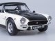    Fiat 124 Spider CSA (White/Black) (Sunstar)