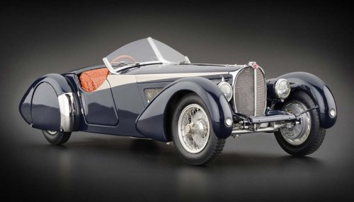 Bugatti 57 SC Corsica Roadster Award Winning Version 1938 Blue (With Crocodile Seats)