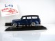     V8 Deluxe Woody Statiowagen (Minichamps)