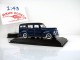     V8 Deluxe Woody Statiowagen (Minichamps)