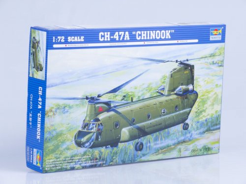  CH-47A Chinook medium-lift helicopter