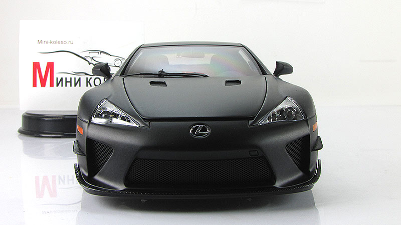 Lexus LFA черный