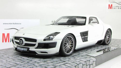  700 Biturbo 