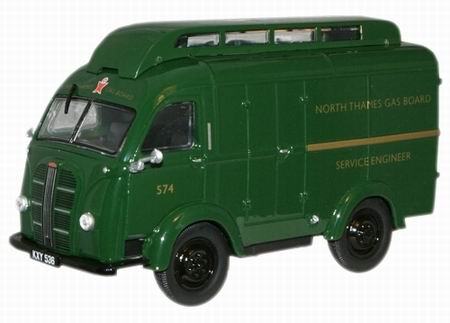 AUSTIN K8 North Thames Gas Van 1954