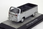 VOLKSWAGEN T2b Open Air Bus 1973 Silver