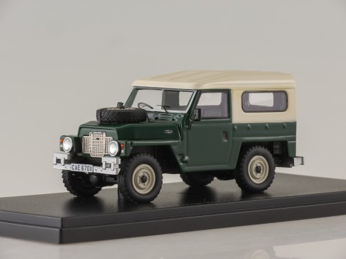 LLand Rover Series III Lightweight, matt-dark green/white, RHD 1982